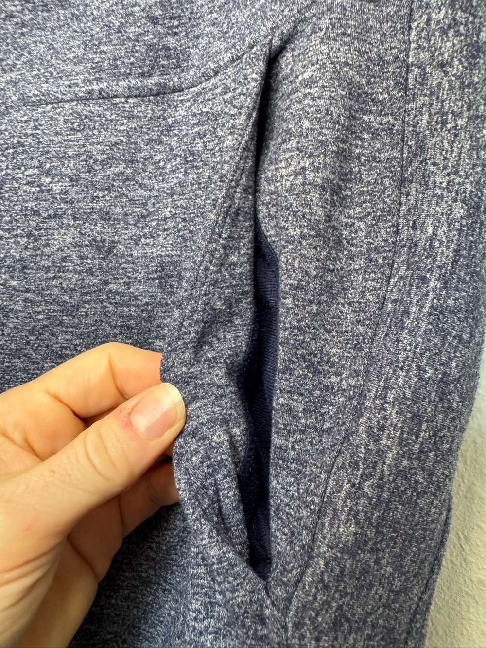 Lululemon Ready to Rulu Joggers in a heathered navy blue color - Picture 5 of 8